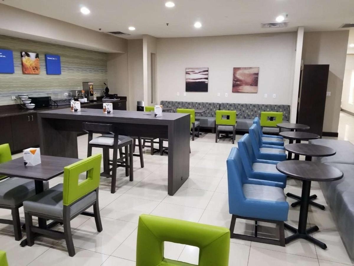 Surestay Plus By Best Western Corydon Exterior photo